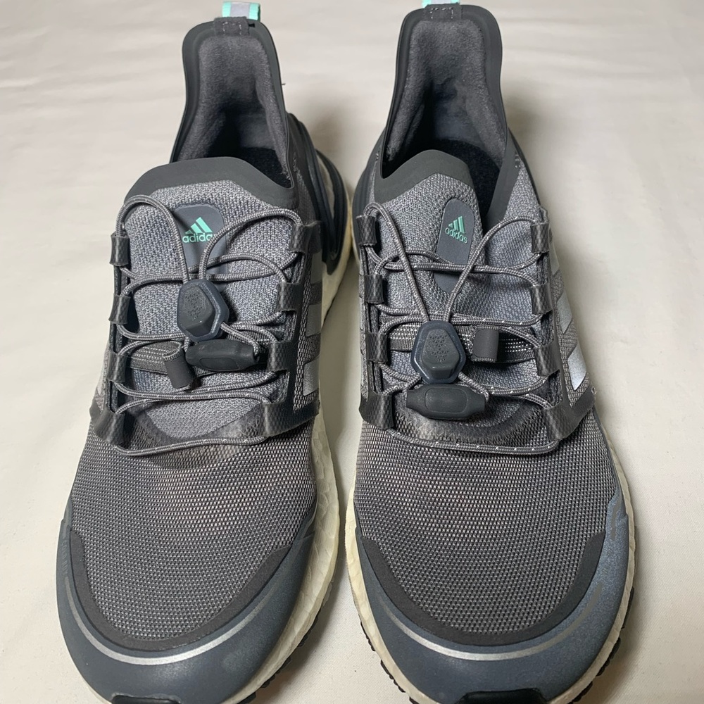 Adidas Ultraboost COLD.RDY gray/teal.   Never been worn. 7 1/2
